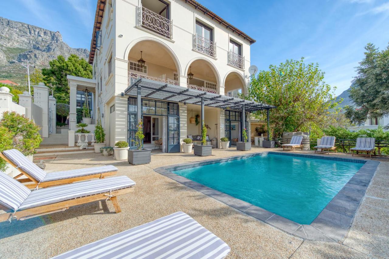 קייפטאון De Tafelberg Guesthouse מראה חיצוני תמונה