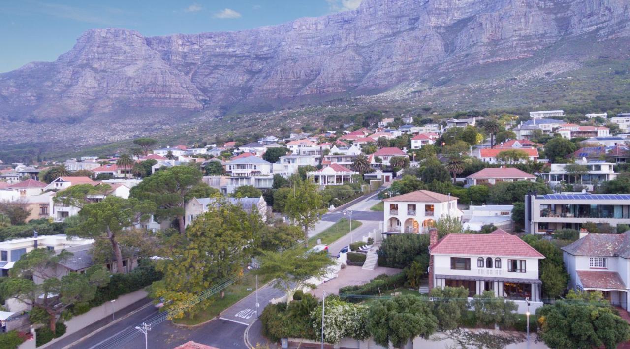 קייפטאון De Tafelberg Guesthouse מראה חיצוני תמונה