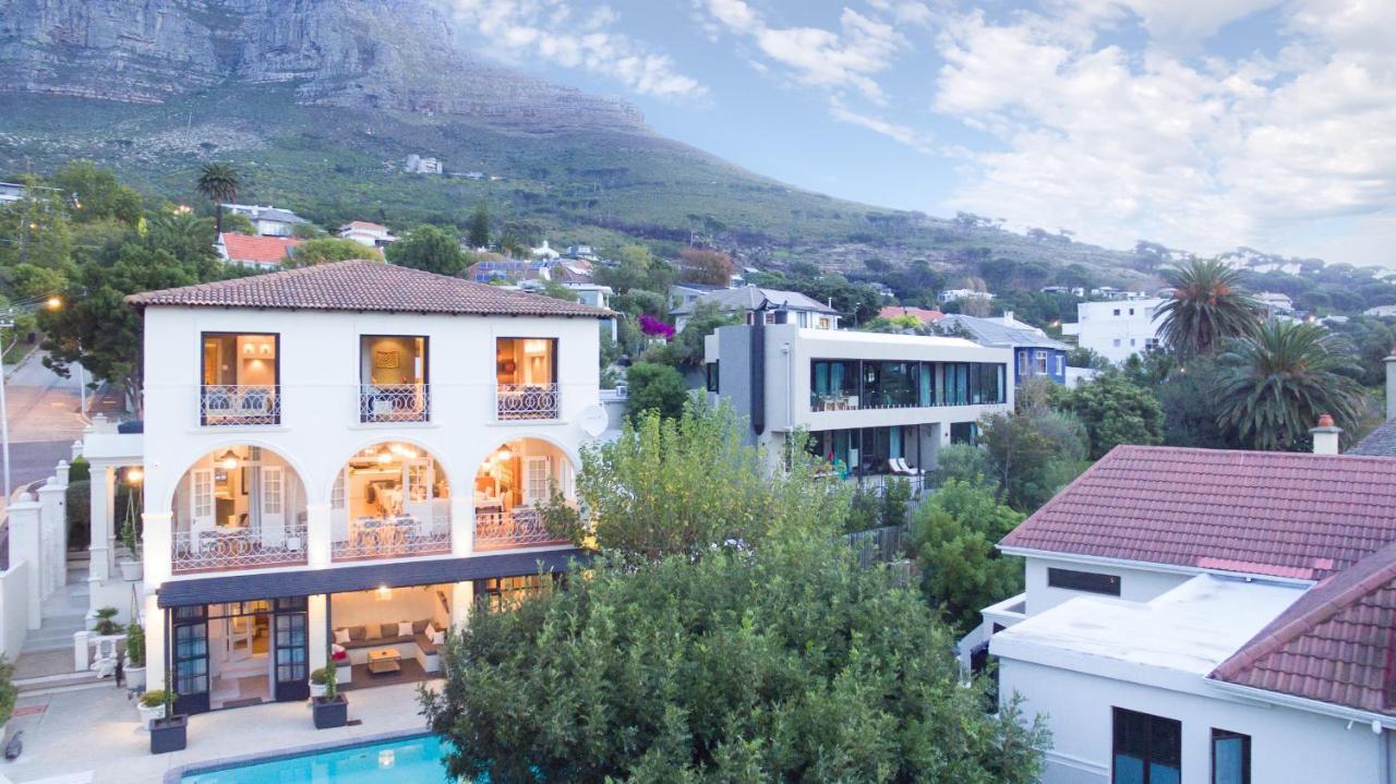 קייפטאון De Tafelberg Guesthouse מראה חיצוני תמונה