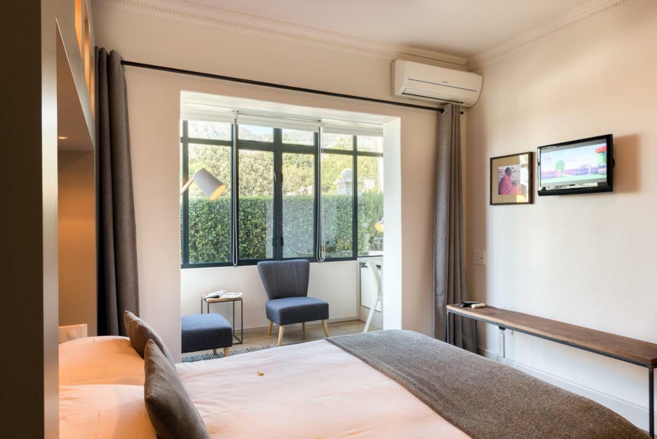 קייפטאון De Tafelberg Guesthouse מראה חיצוני תמונה